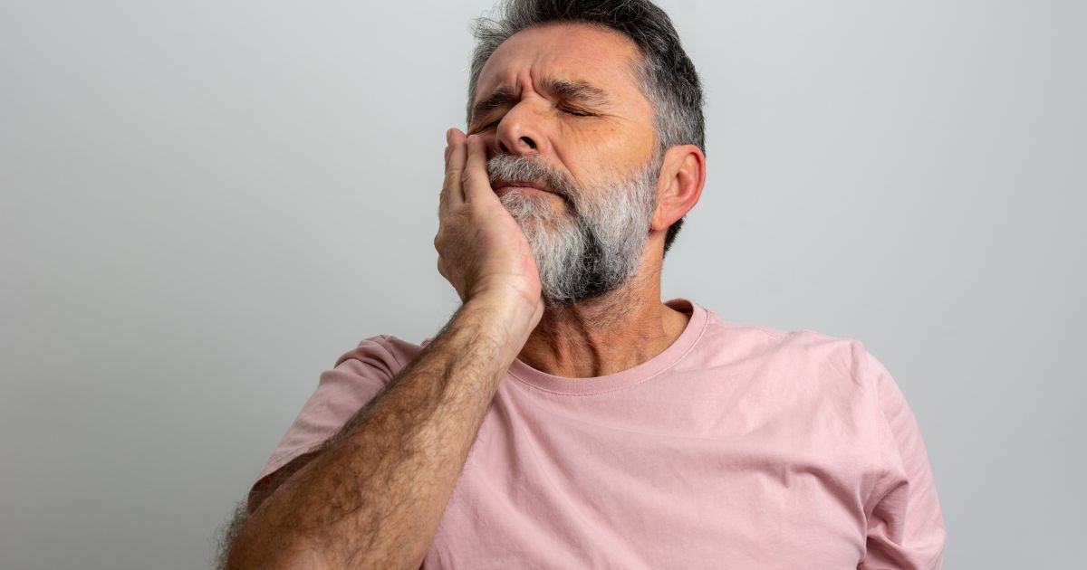 infeccion implante dental sintomas